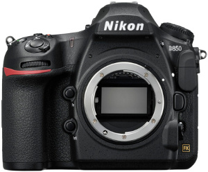 ニコン、デジタル一眼レフカメラ　D850